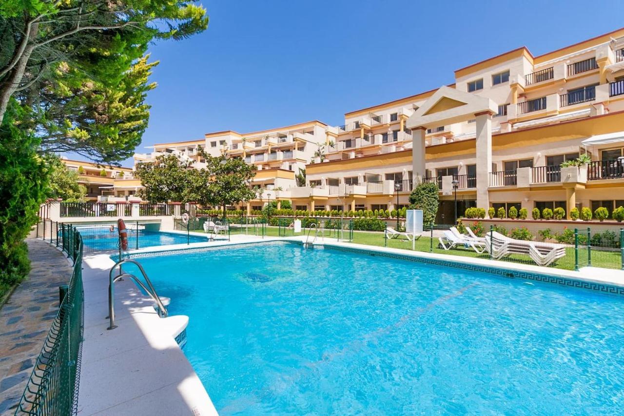 Oleholidays 325 Romana Playa Vistas Al Mar Марбеля Екстериор снимка