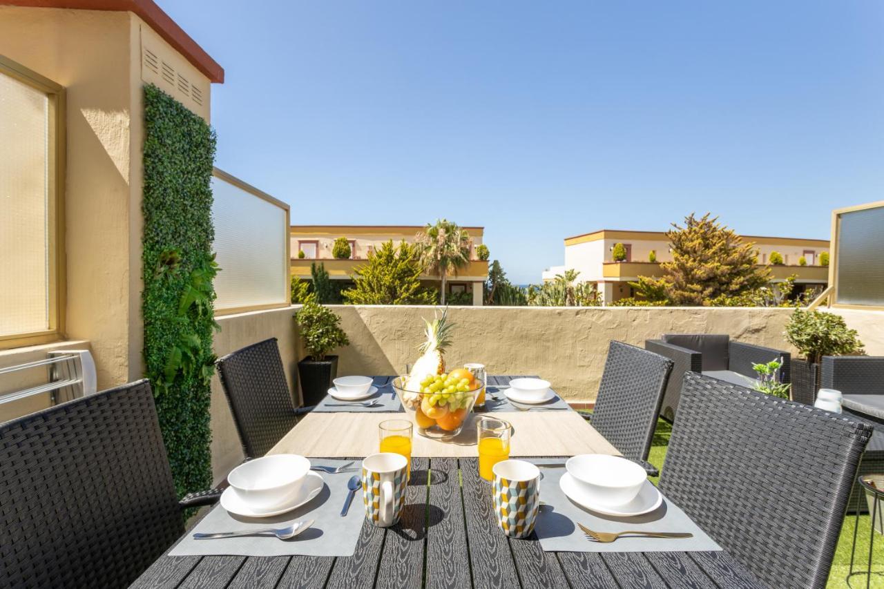 Oleholidays 325 Romana Playa Vistas Al Mar Марбеля Екстериор снимка
