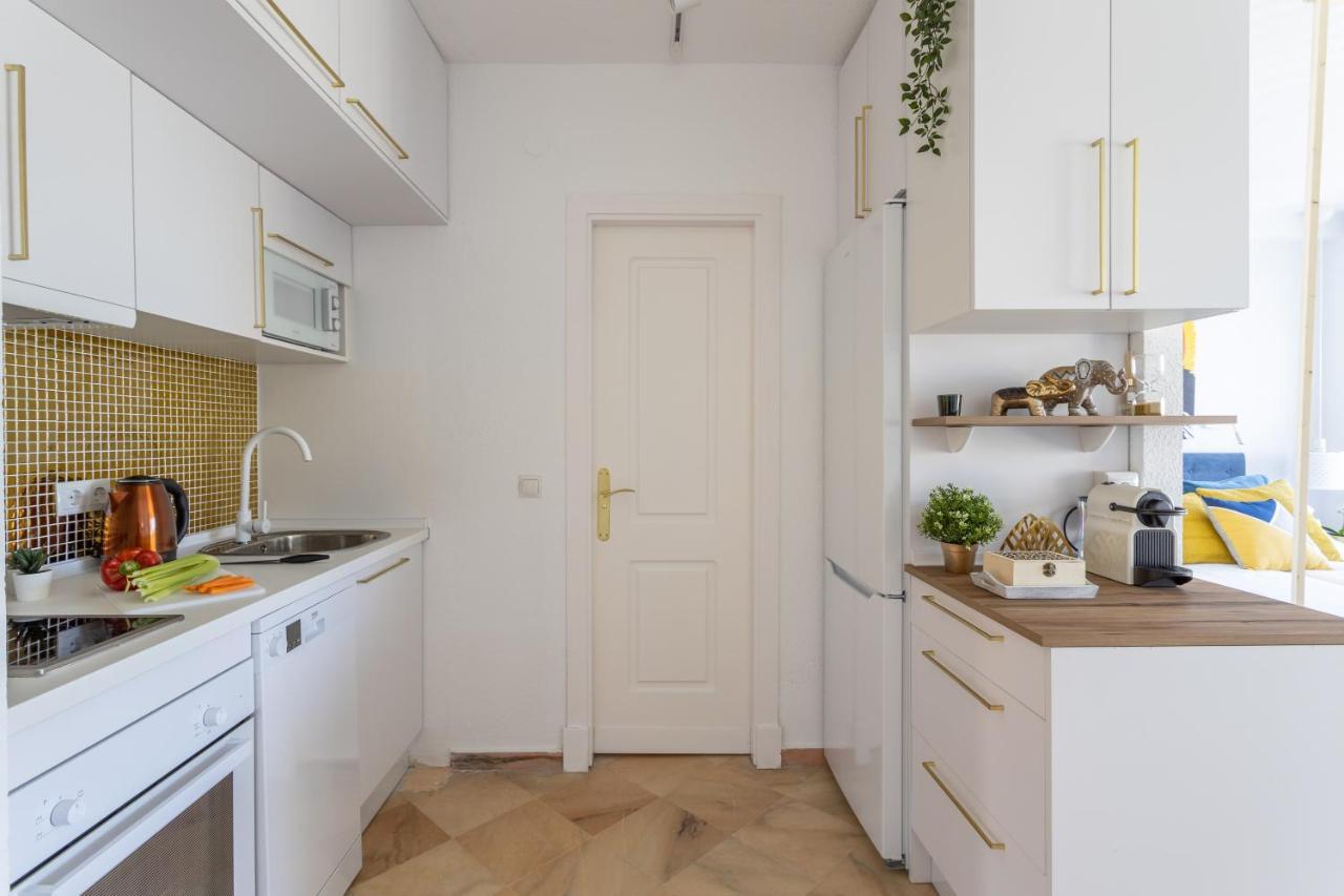Oleholidays 325 Romana Playa Vistas Al Mar Марбеля Екстериор снимка